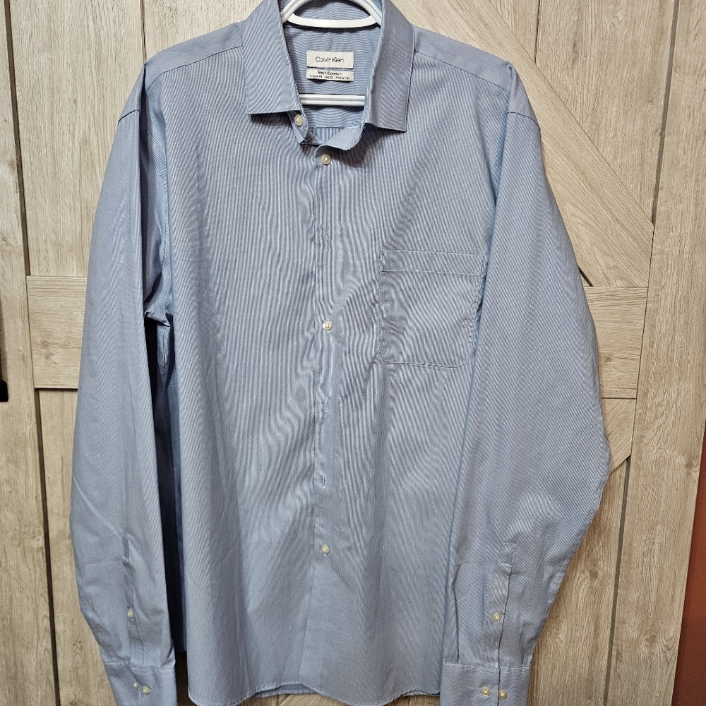 Calvin Klein Fresh Comfort Men's Dress Shirt - Light Blue - Size L